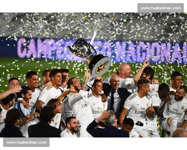 西甲联赛最新赛季精彩回顾 争冠悬念再起 诸强争霸势头强劲